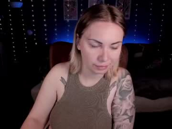 golden_sugar webcam chaturbate model stream image