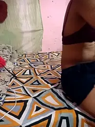 Desipari_777 webcam model stream image