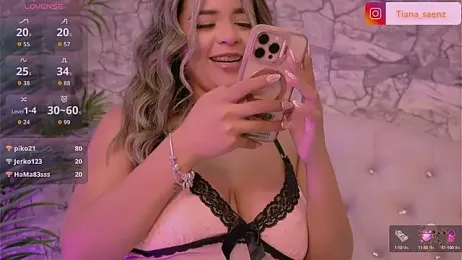 Tiana_saenz webcam model stream image
