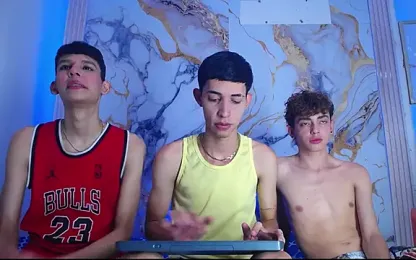 Desire_Boys1 webcam stripchat model stream image