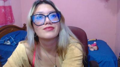 ameliejol1 webcam model stream image