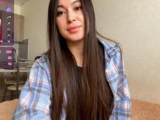 Luna Burn webcam model stream image