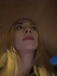 Bellalolahot webcam model stream image