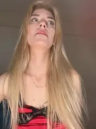 Bellalolahot webcam model stream image