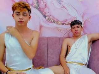 sweetguuy webcam model stream image