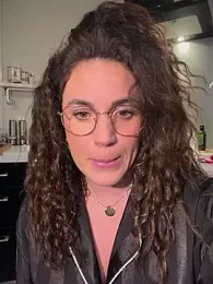 Clarasense__ webcam model stream image