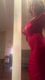 GloriousMILF webcam model stream image