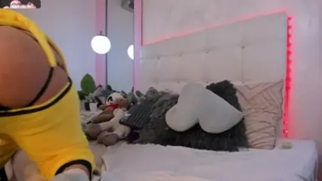 Emiilycollins webcam stripchat model stream image