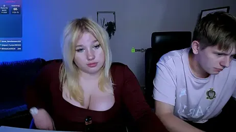 juli_kisss webcam model stream image