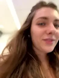 MariiD webcam model stream image