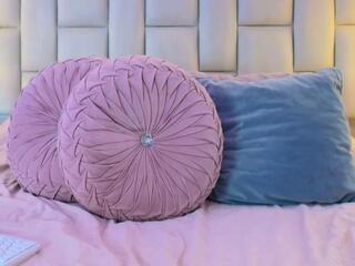 Angel Sweety webcam model stream image