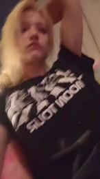 LuciiLuv webcam model stream image