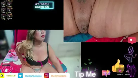 QueenVickyGX webcam model stream image