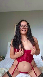 PoppyBelle webcam model stream image