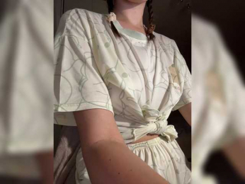 eysha webcam model stream image