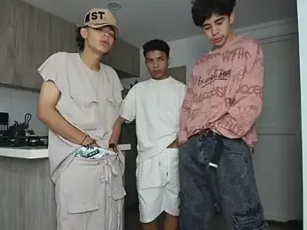 latin_naughty_boys webcam model stream image