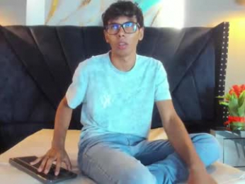 roger_fin webcam model stream image