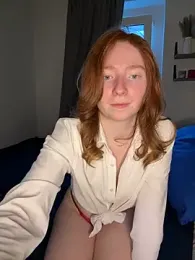 HoneyBunnyyy webcam model stream image