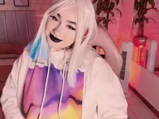 bella-green webcam camsoda model stream image