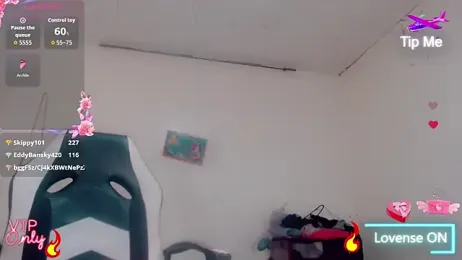 Oriana_braom webcam model stream image