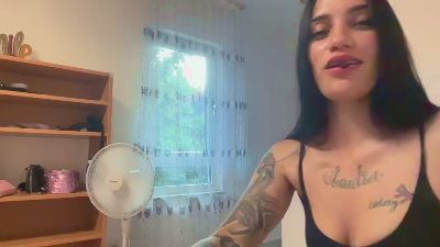 sara_hot7 webcam model stream image