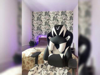 MilaLav webcam bongacams model stream image