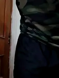 Varanasidaddy069 webcam model stream image