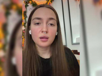 ChloeMeow webcam model stream image