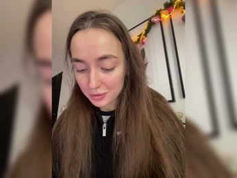 ChloeMeow webcam model stream image