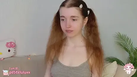 petiteluluxx webcam model stream image