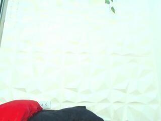 Marie Myller webcam model stream image