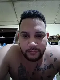 Catire10_ webcam model stream image