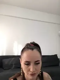 madonnaaaa webcam model stream image