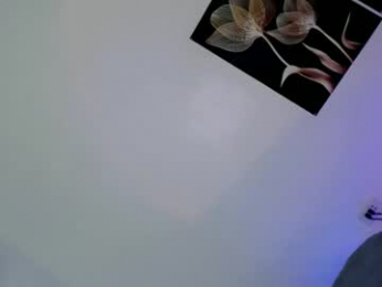 pretty_little_baby28 webcam model stream image