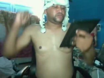 adoniswoody webcam model stream image