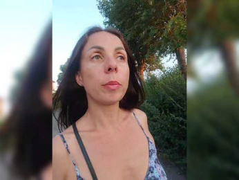 _SENORiTA_ webcam model stream image