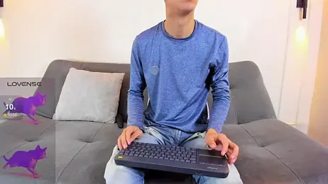 Cum_hunters webcam stripchat model stream image