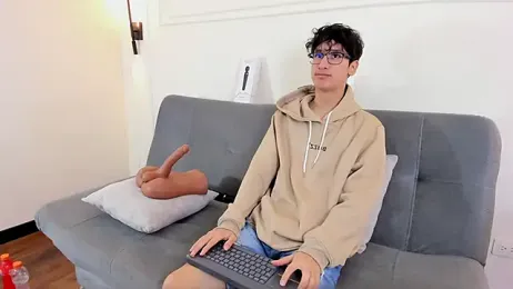 Cum_hunters webcam stripchat model stream image