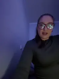 yourevsi webcam model stream image