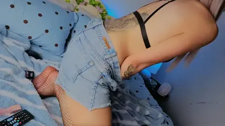 BriDownUnder webcam Stripchat model stream image