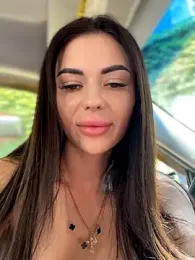 PrincessaHill_ webcam model stream image