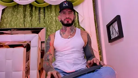 dilan_scootk_ webcam model stream image