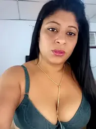 Lashmy111 webcam model stream image