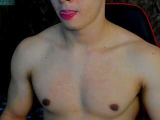 Xander Walker webcam model stream image