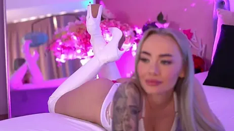 FrancescaMcGray webcam model stream image