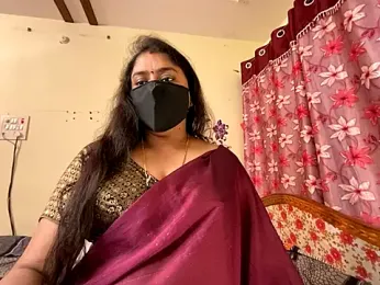 LouleyRanii webcam model stream image