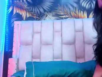 kloeeh_chriis webcam model stream image