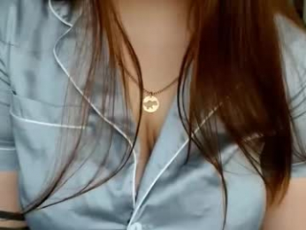 leila_beayte_ webcam model stream image