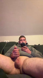 Peter20203 webcam cam4 model stream image