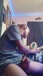 C_money1981 webcam model stream image